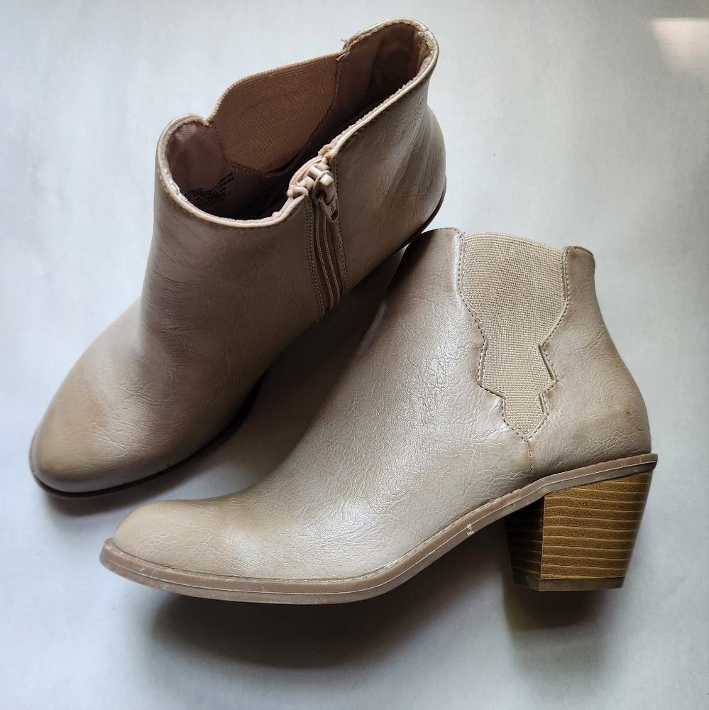 Sonoma Western Ankle Boots Size 8.5
